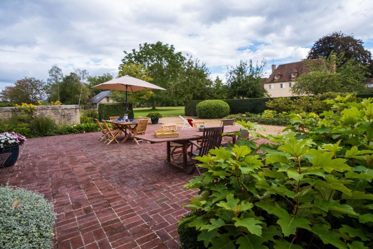 Maison "Jardin Gaillard" Bieville-en-Auge エクステリア 写真